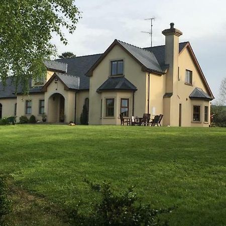 Corness House B&B Монахан Экстерьер фото